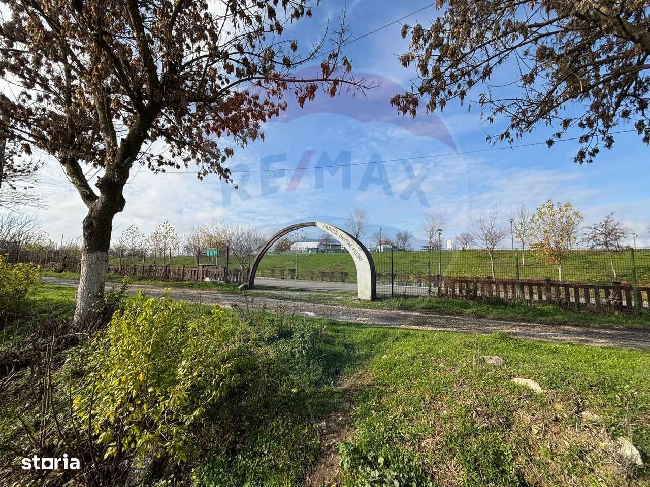Teren 7094 mp Buftea poziție excelentă vizavi de parc, acces asfaltat - Imagine principală: 5/11