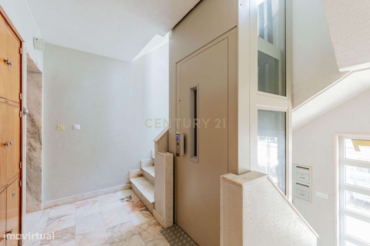 Apartamento T3 nos Olivais com elevador e óptima exposição solar - Grande imagem: 5/40