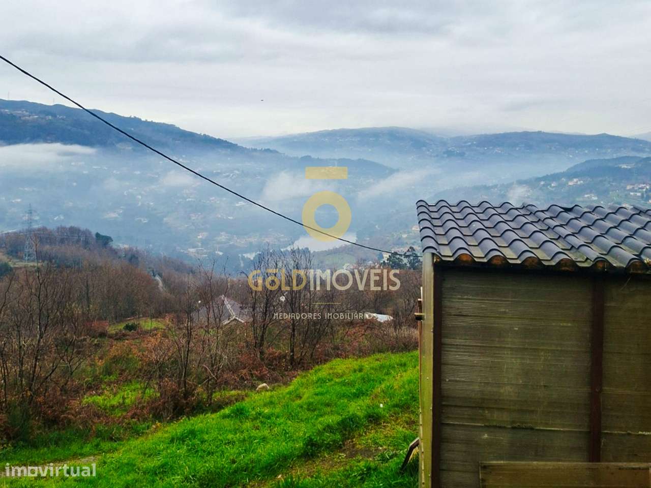 Moradia para Restaurar T0 Venda em São Cristóvão de Nogueira,Cinfães - Grande imagem: 5/5