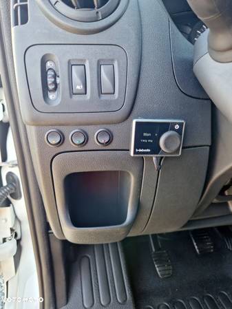 Renault MASTER 2,3 DCI 170 KONNA SKRZYNIA 4,1M HDS DŻWIG HMF 1760KG UDŻWIGU KLIMA WEBASTO NAVI KAMERA GWARANCJA - 13