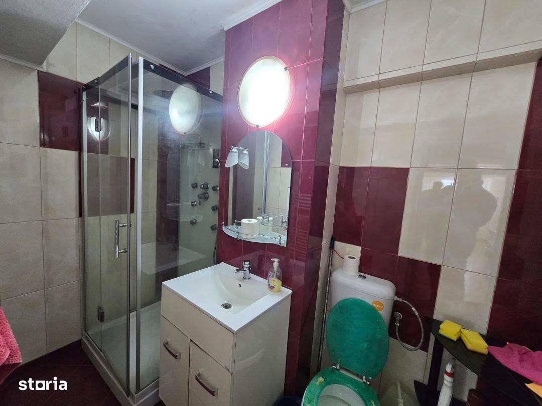 De vanzare Apartament 2 camere situat Ultracentral.-9