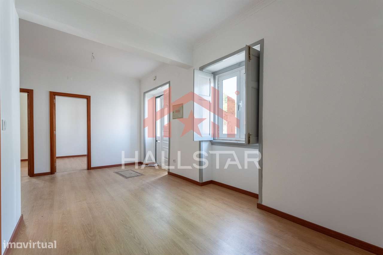 Prédio / 2 Apartamentos T2 / Centro da Cidade de Leiria - Grande imagem: 5/47