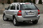 Kia Sportage 2.0 CRDi Escape - 11