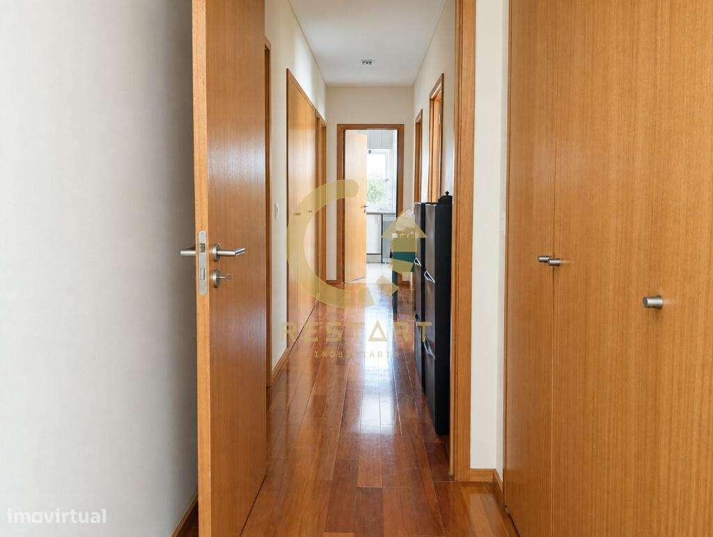 T2 Mobilado em Condomínio Fechado com Piscina | Vila Nova da Telha – M-15