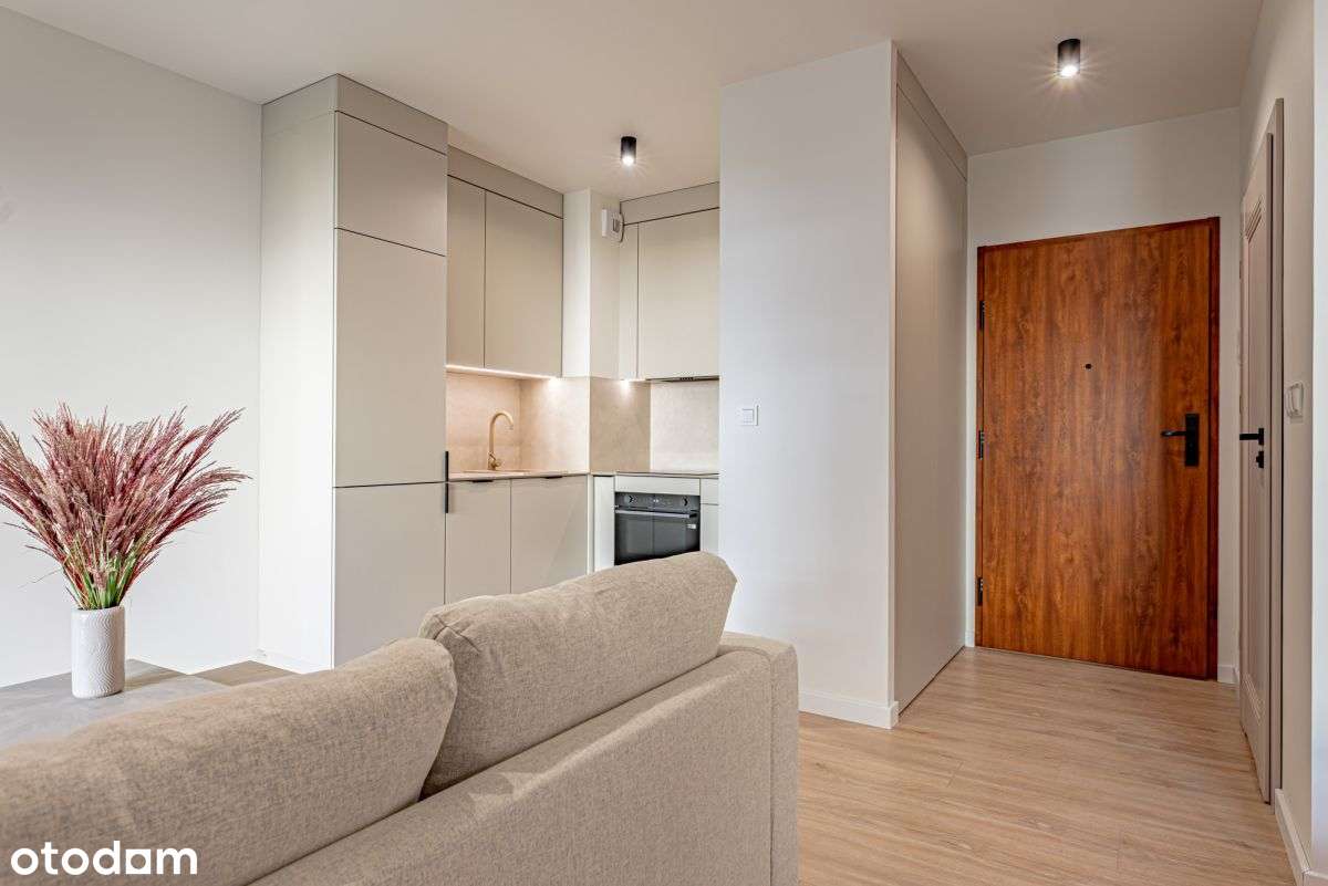 Nowa kawalerka z balkonem | wykończona | bez Pcc-3