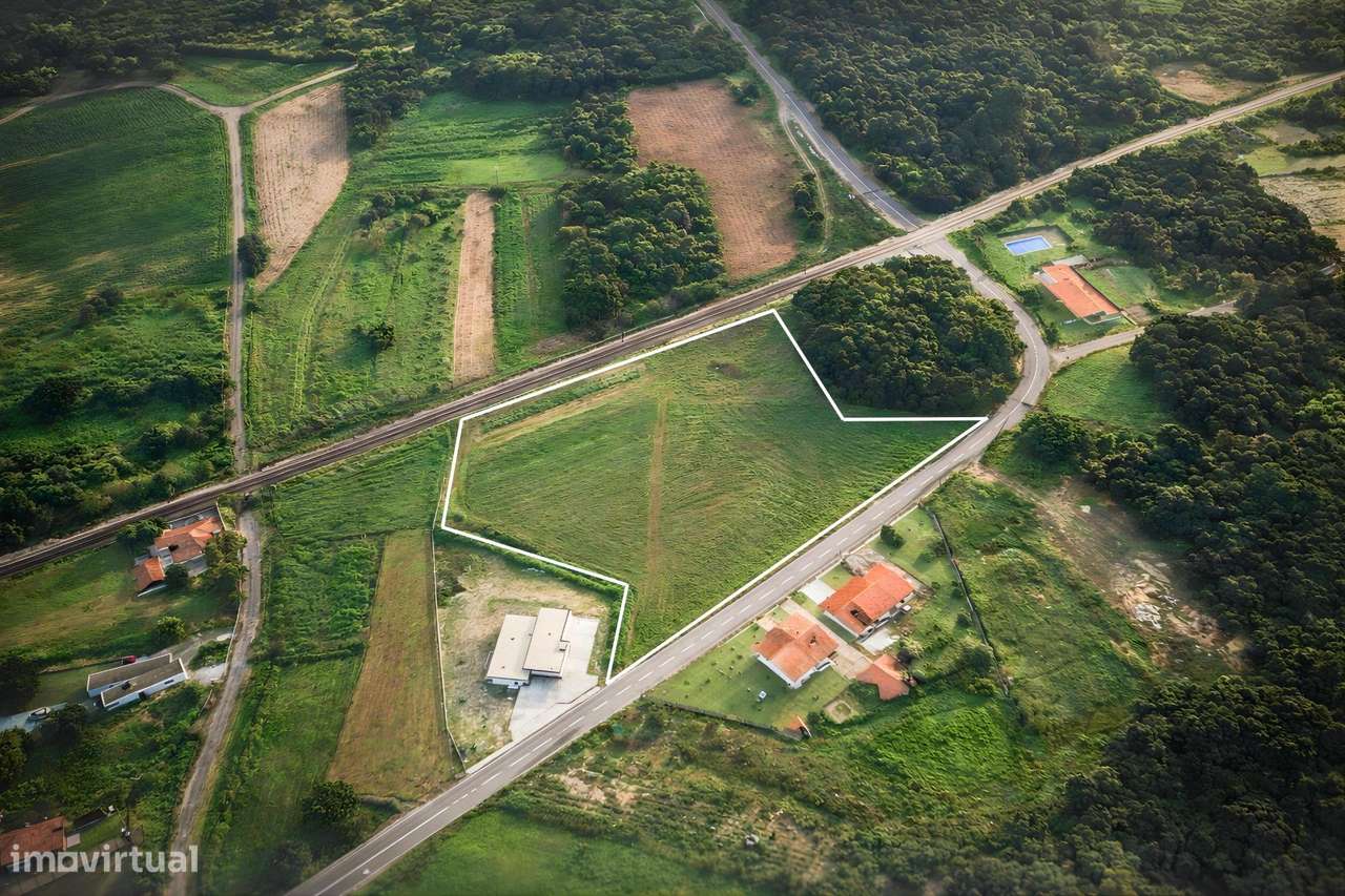 Terreno com 9.100 m2 em Lovelhe – Vila Nova de Cerveira-12
