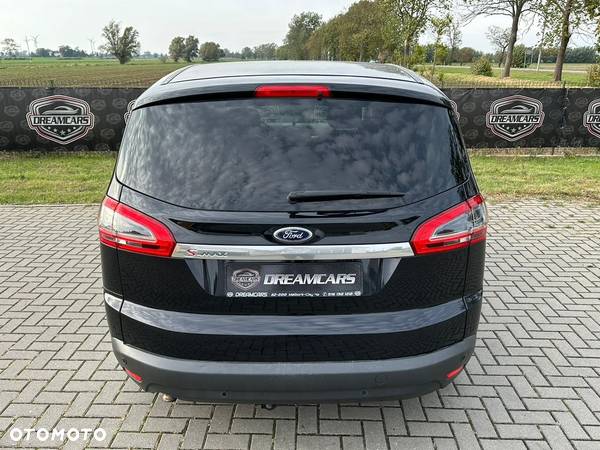 Ford S-Max - 15