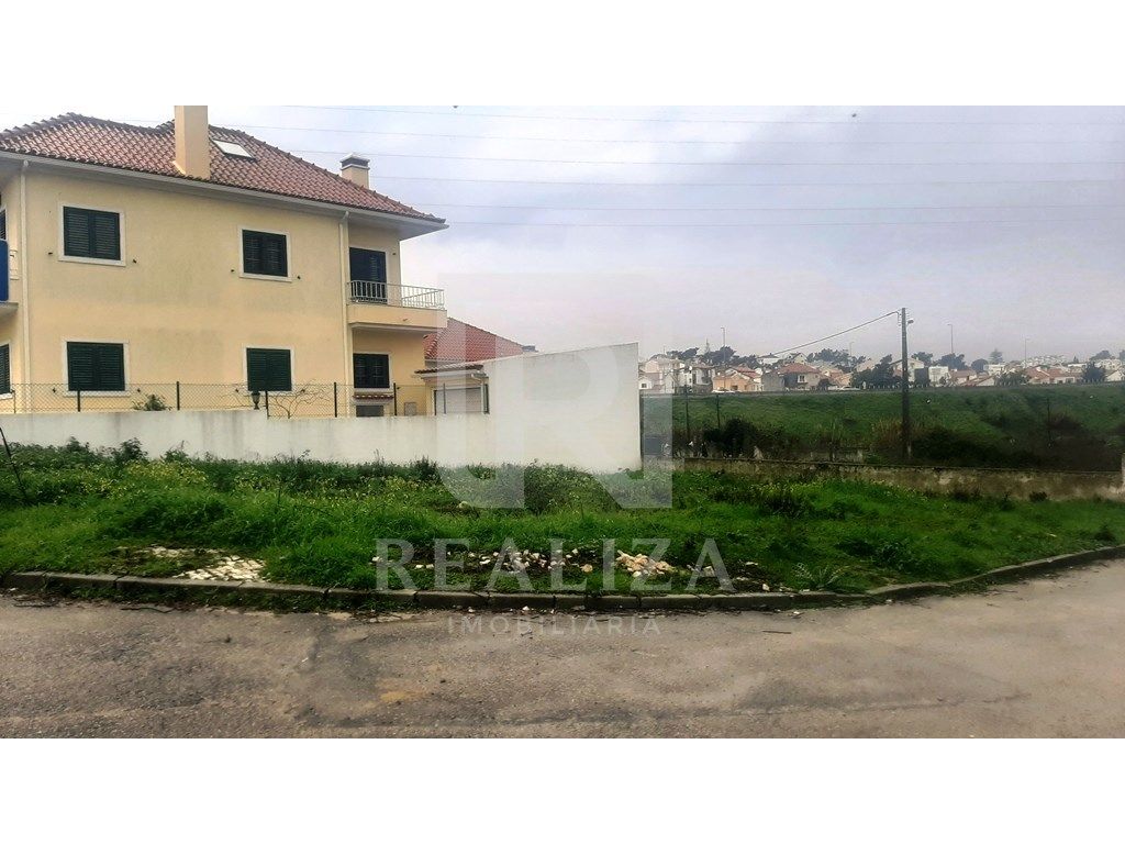 Lote de terreno urbano em Quinta Nova - Charneca da Caparica