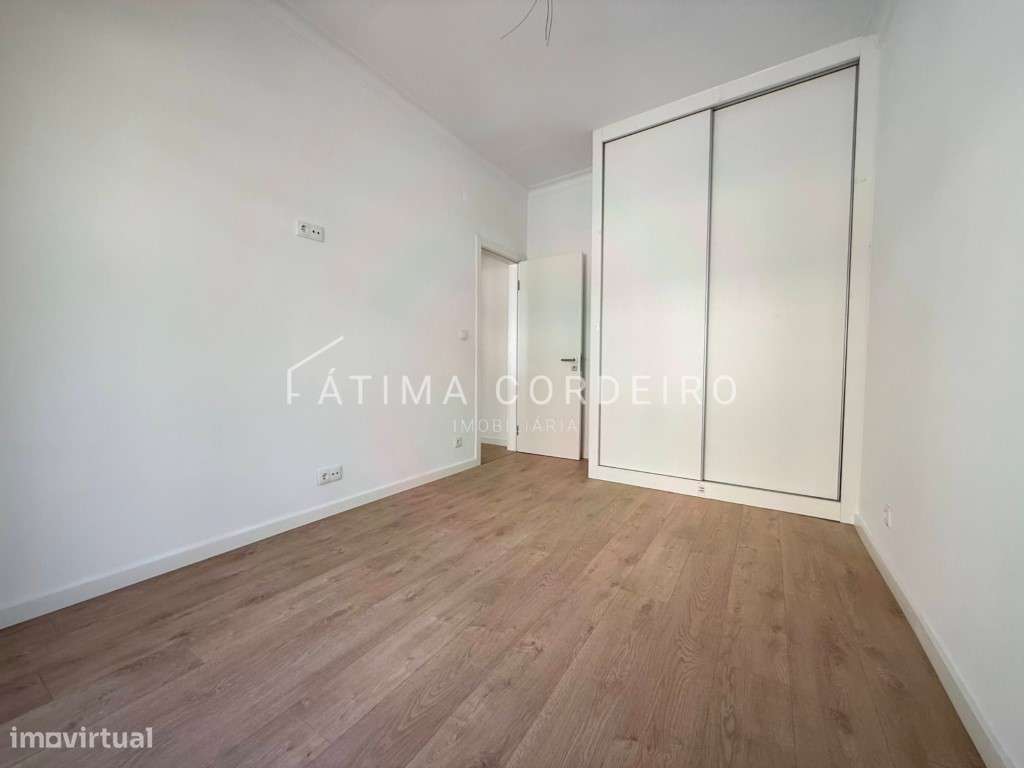 T2 completamente remodelado Praça Gil Vicente-11