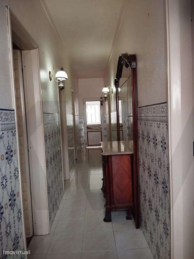 Moradia T3 no Chão Duro, Moita-5