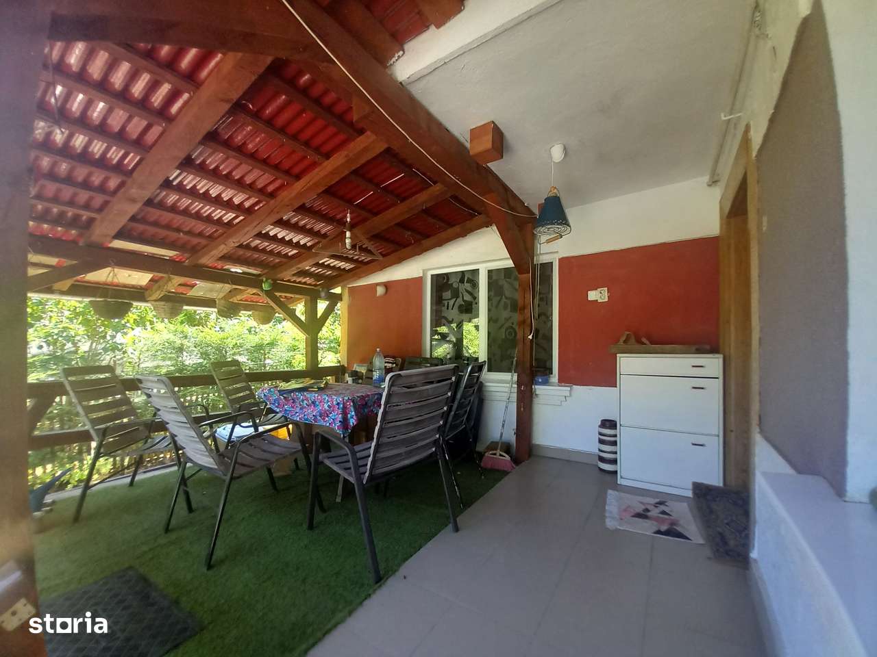 De vânzare pe str. Valea Roșie o casa superba !-15