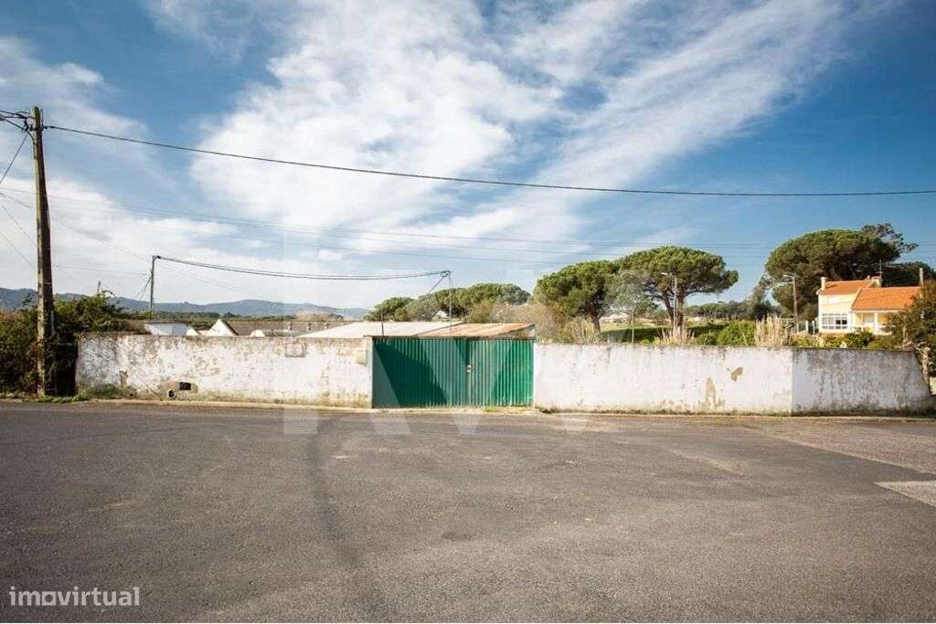 Terreno em Vila Verde com Pedido de Informação Prévia APROVADO para 10 - Grande imagem: 2/18