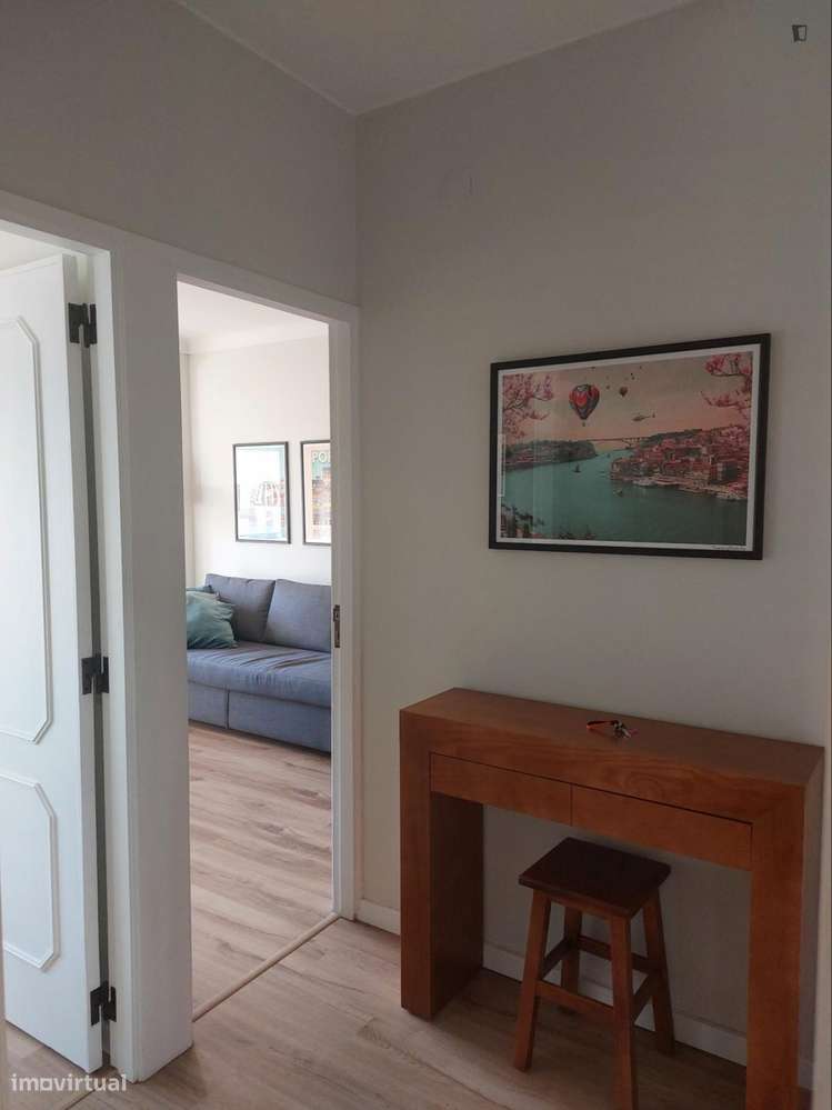 Apartamento com 1 quartos - localizado em Santo Ildefonso Porto - Grande imagem: 2/6