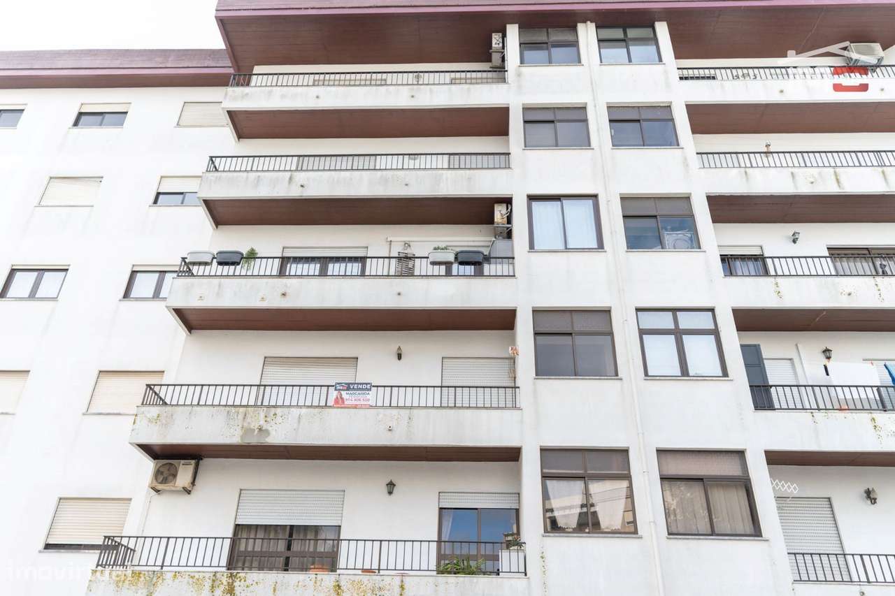 APARTAMENTO T3 MOBILADO COM ELEVADOR, SÓTÃO, LUGAR DE PARQUEAMENTO ...-27
