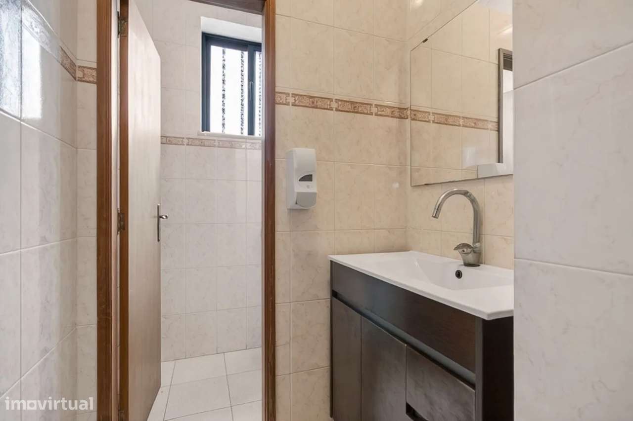 Armazém à venda em Rua do Barroco 208, Pedroso, Pedroso-22