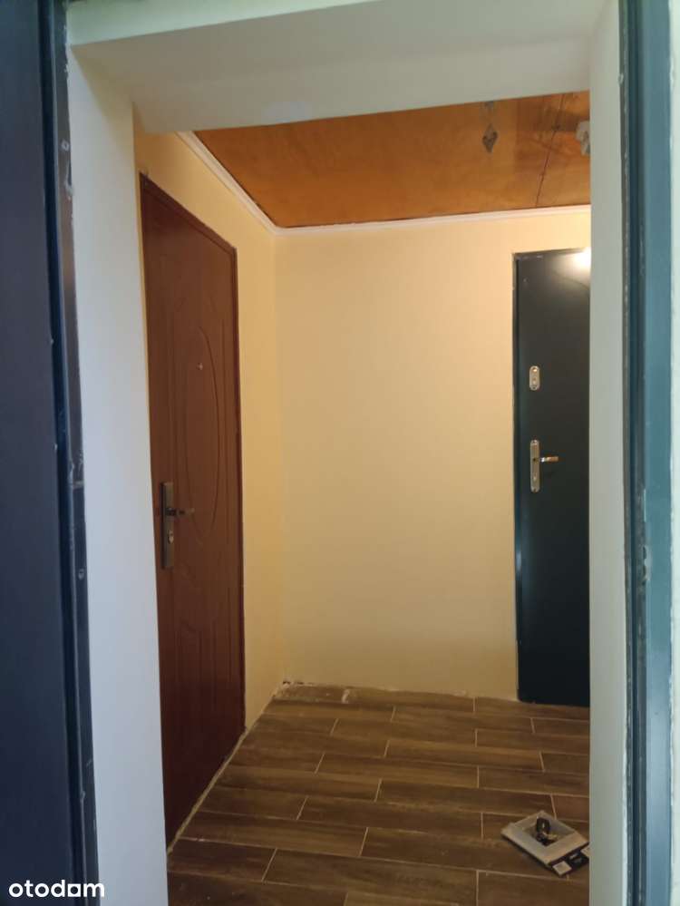 3 pokoje parter podzielone na 2 lokale-3