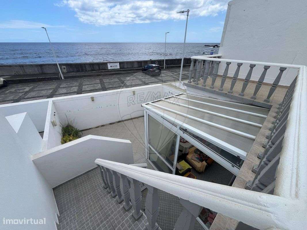 Moradia T2 para venda - Grande imagem: 2/3