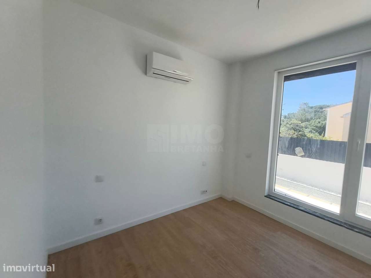 Moradia V3 c/ Piscina - Sobreda - Almada-19
