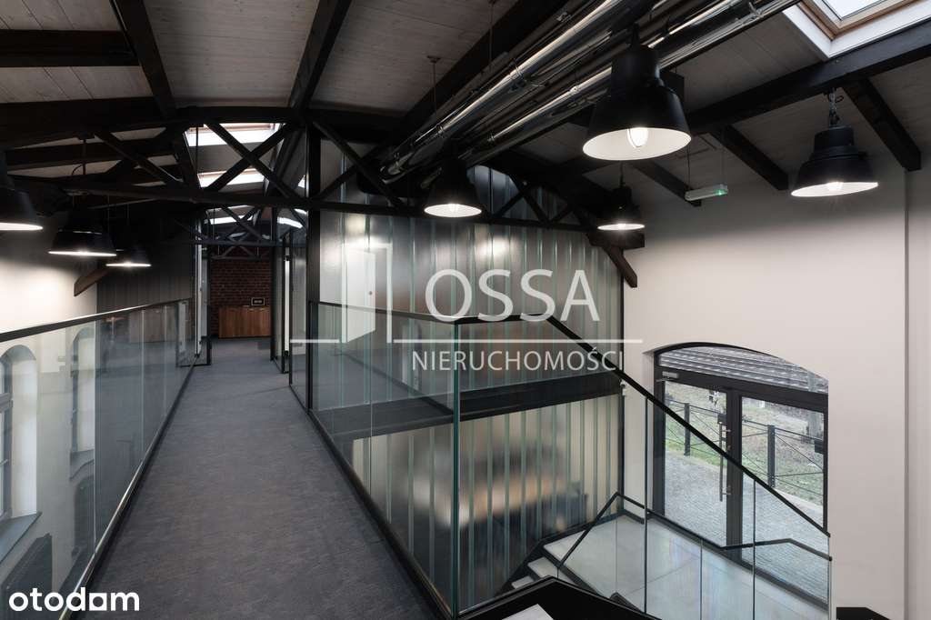 Budynek biurowy przy dworcu Głównym w Gdańsku. - Pełny obrazek: 5/14