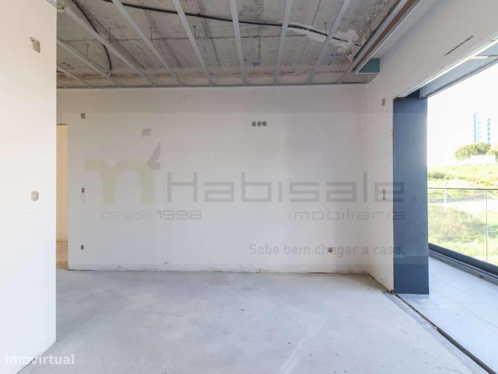 Apartamento T3 com garagem | Paradela, Santo António dos Cavaleiros-7