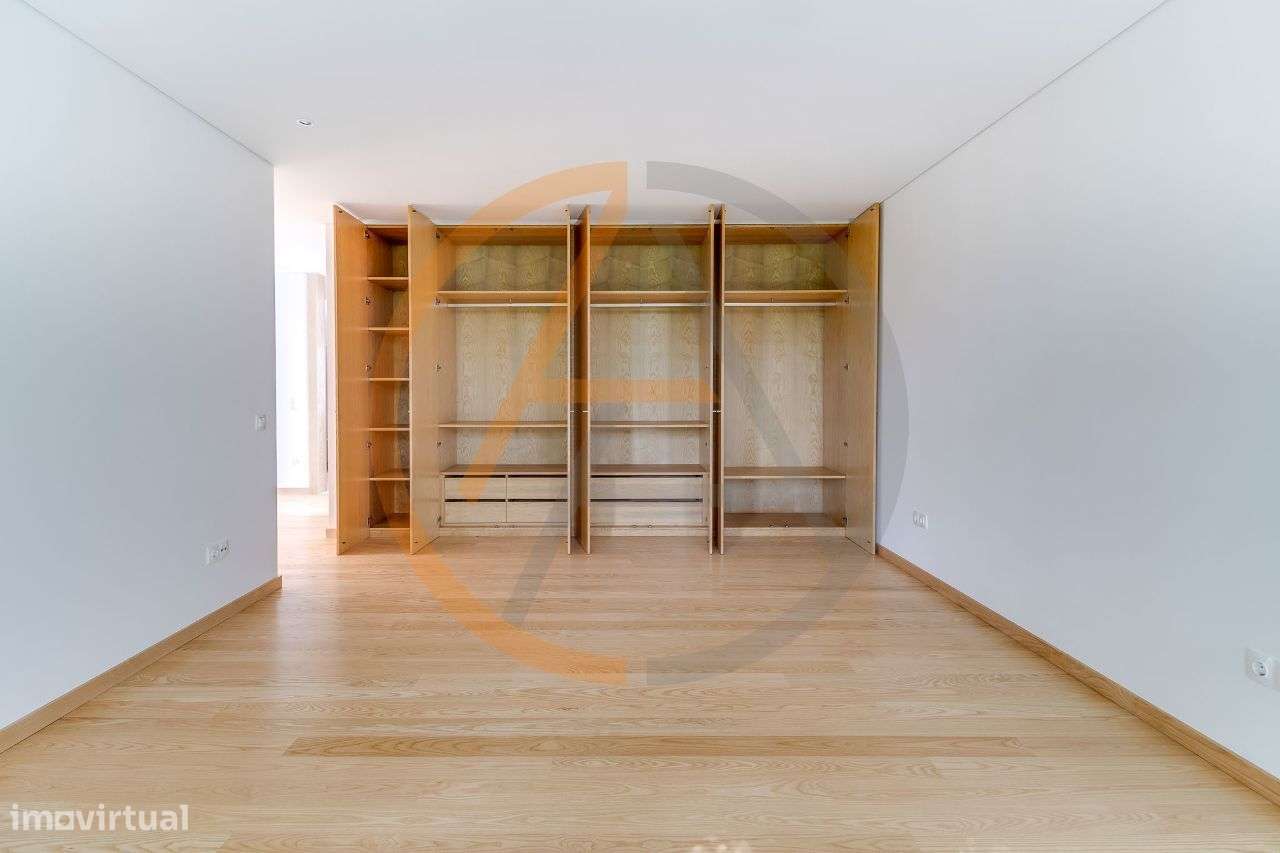 Moradia T4 Nova com Piscina | Foz do Douro-42