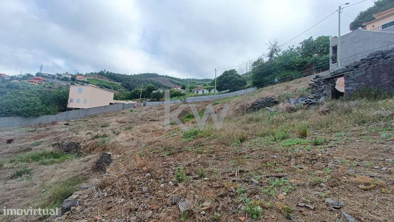 Terreno rústico com 2420m2 | São Roque | Potencial construtivo - Grande imagem: 4/5
