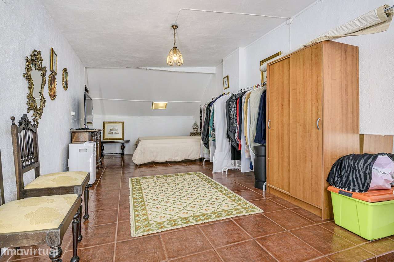 Moradia T2+1, c/ Garagem, Bairro do Areias – Montijo-43