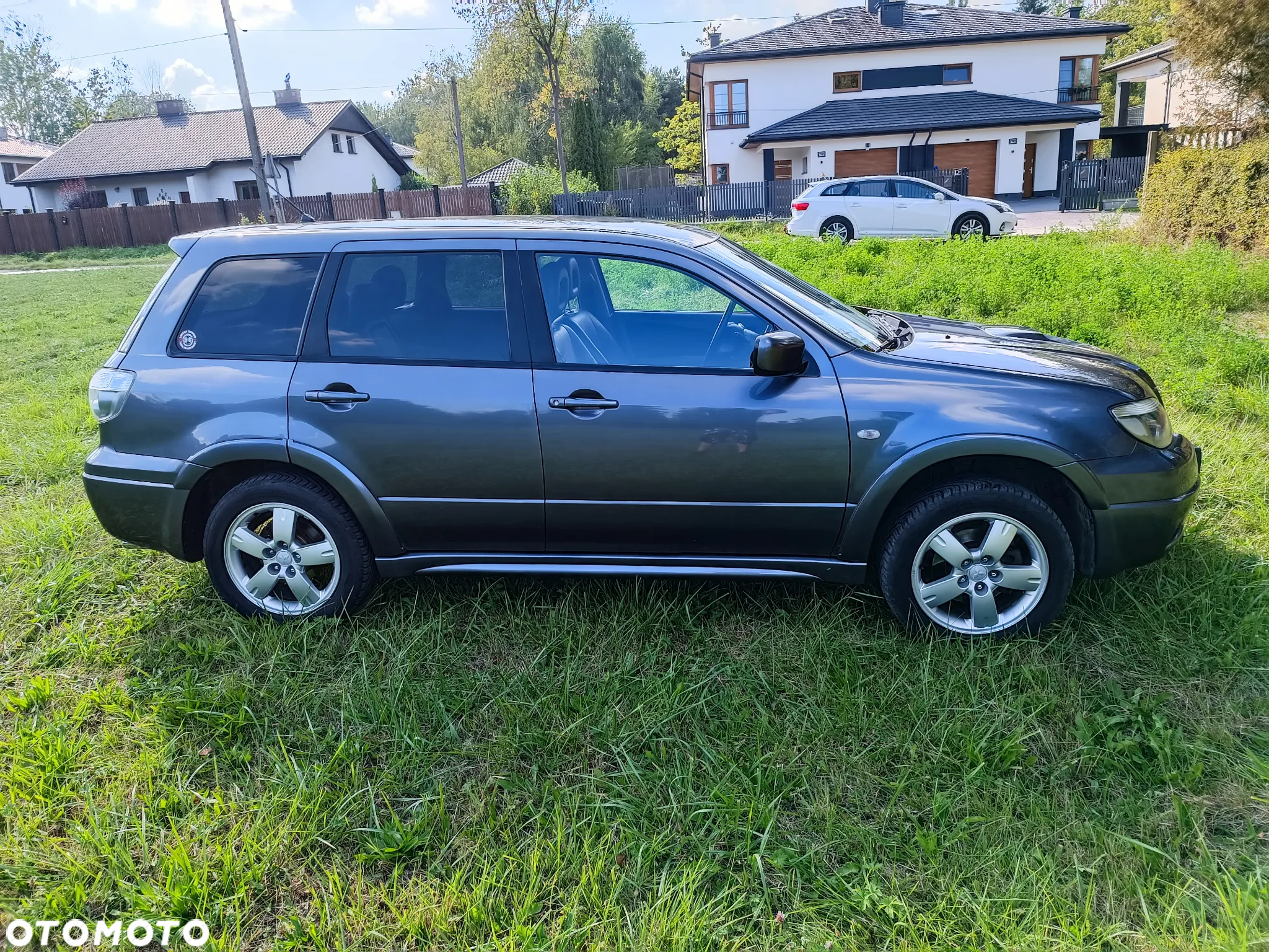 Mitsubishi Outlander 2.0 Turbo - 6