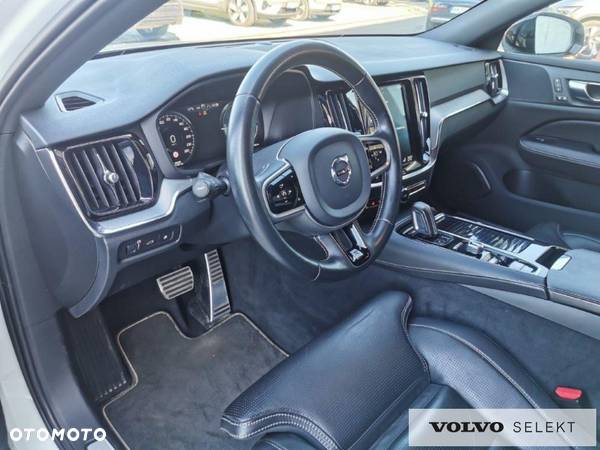 Volvo V60 - 16