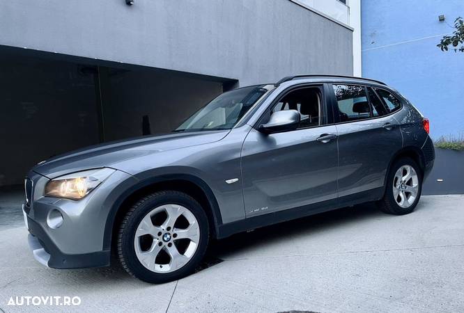 BMW X1 xDrive18d xLine - 11