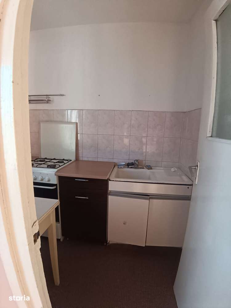 Margeanului, garsoniera, etaj 4 - Imagine principală: 5/6