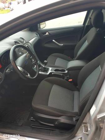 Ford Mondeo 2.0 TDCi Business Edition - 8