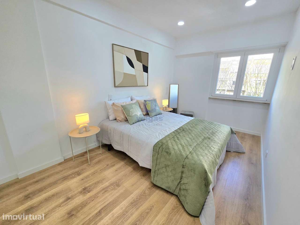 T3 Totalmente Renovado em Benfica-14