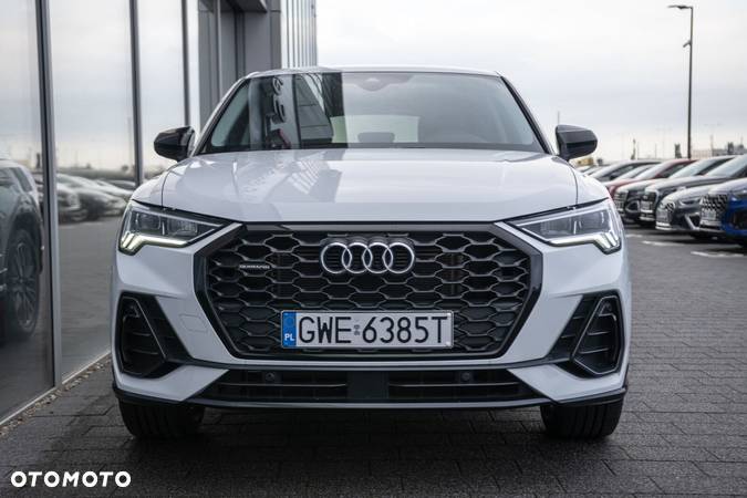 Audi Q3 Sportback - 3