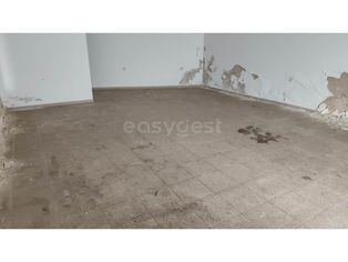 Loja comercial para Recuperar no Centro da vila de Aljustrel - Grande imagem: 3/12