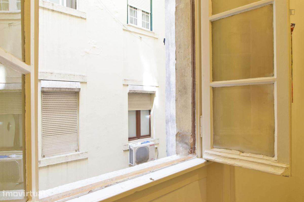 Quarto - localizado em Arroios Lisbon - Grande imagem: 5/9