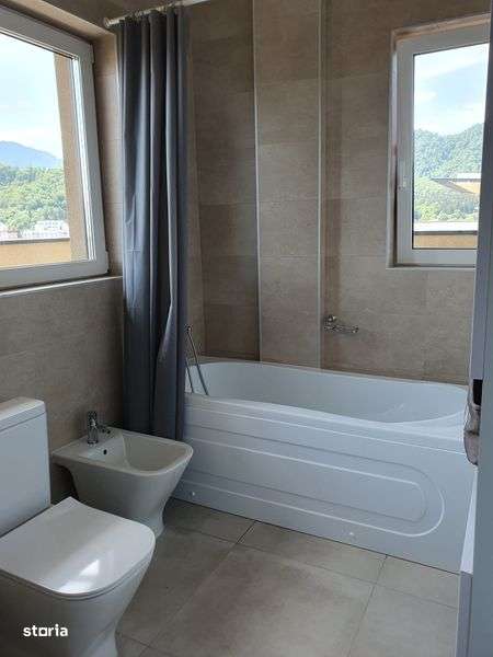 Garsoniera penthouse inchiriere - Imagine principală: 4/6