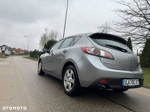 Mazda 3 - 3