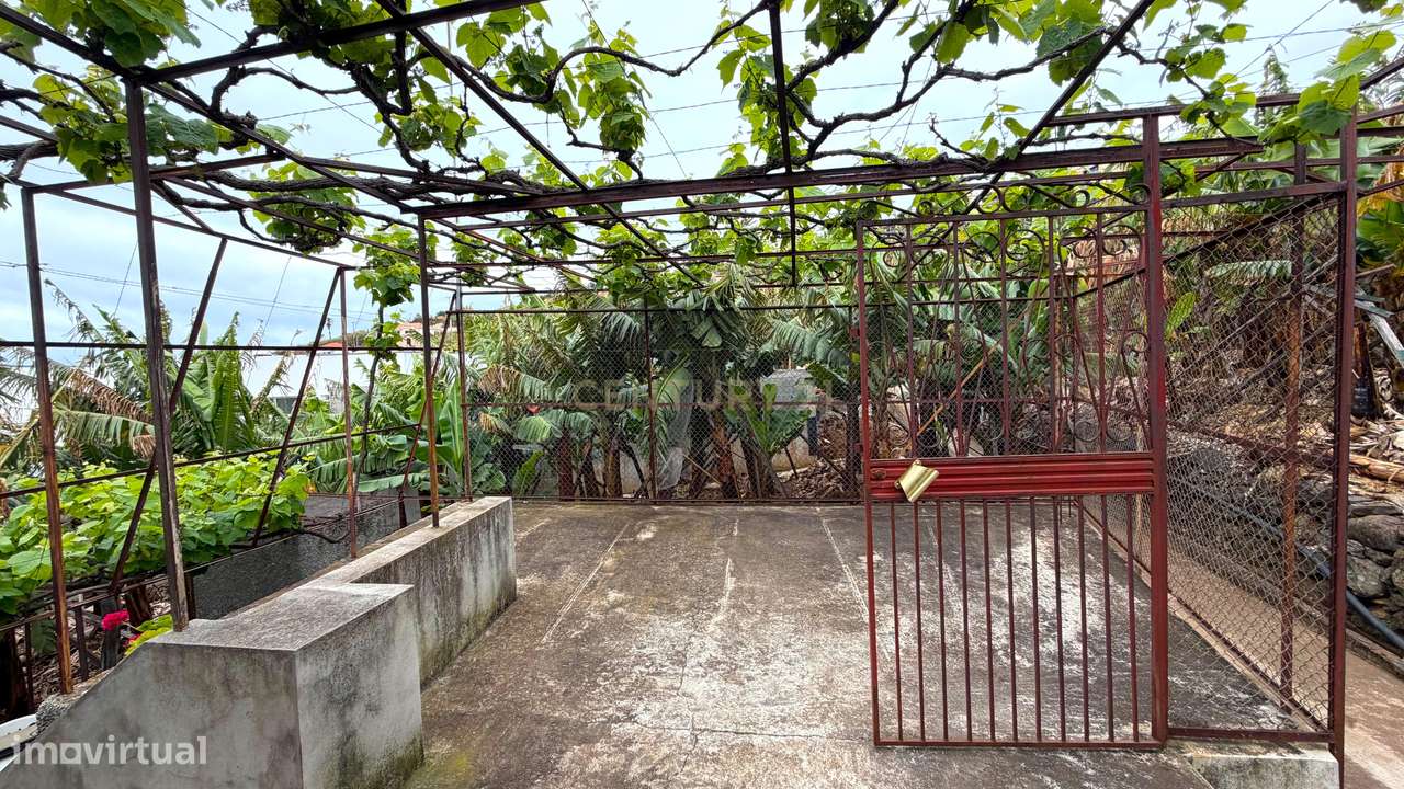 Moradia com terreno de 2000 m² em Ponta do Sol-22