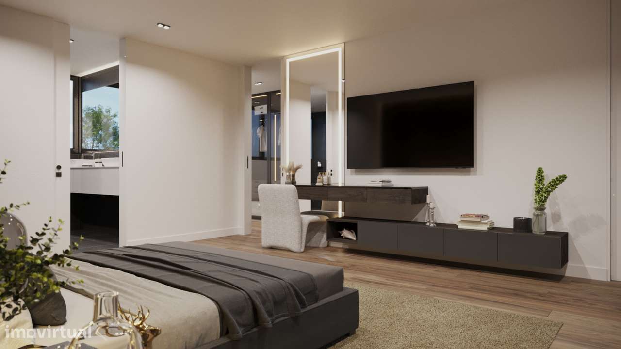 Moradia independente T4 – À praia da Madalena-13