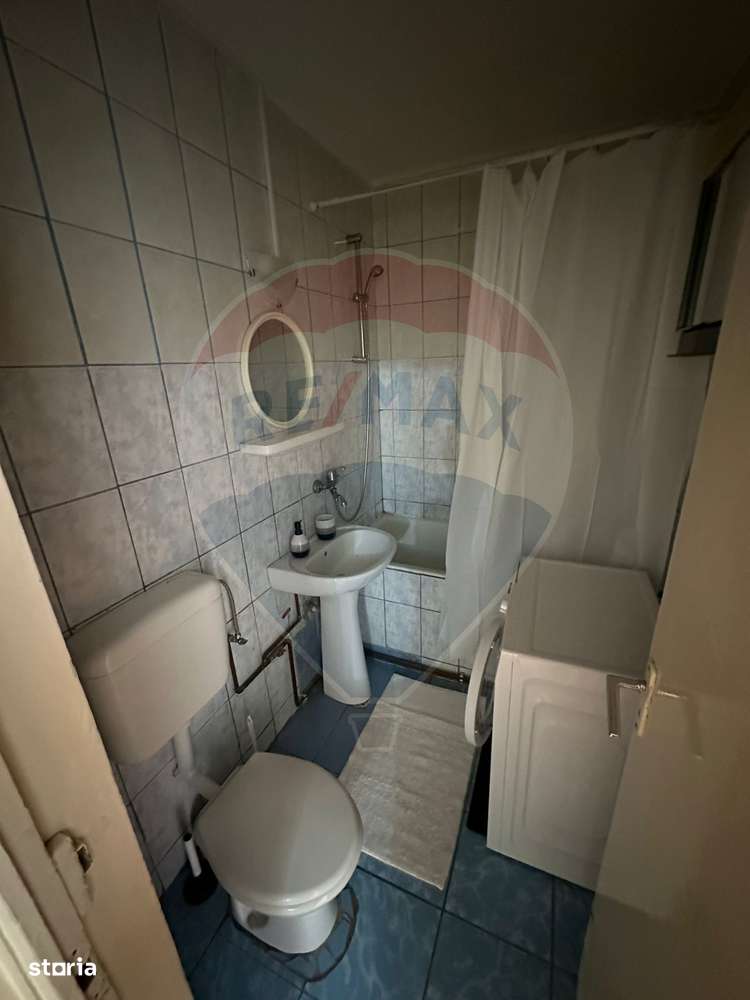 CENTRAL - 2 camere, etaj 3 - DE VANZARE - Imagine principală: 4/7