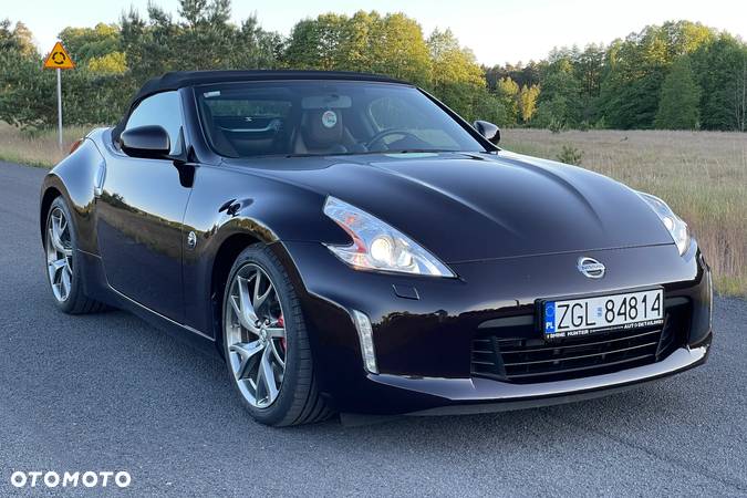 Nissan 370 Z Roadster Pack - 3