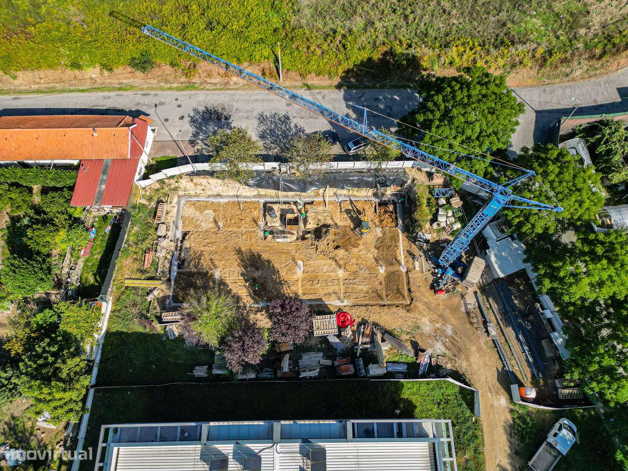 Cobertura T3 de luxo, com amplas varandas, áreas generosas e excelente-8