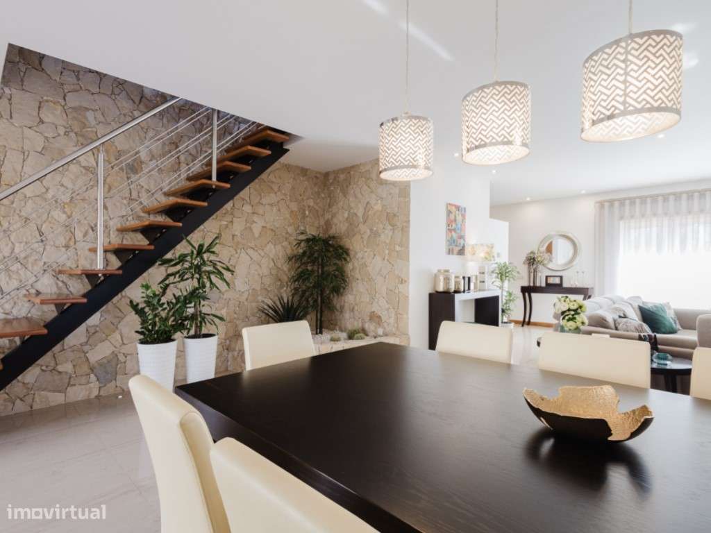 Vendo moradia T4 Térrea com vistas deslumbrantes - Grande imagem: 5/50