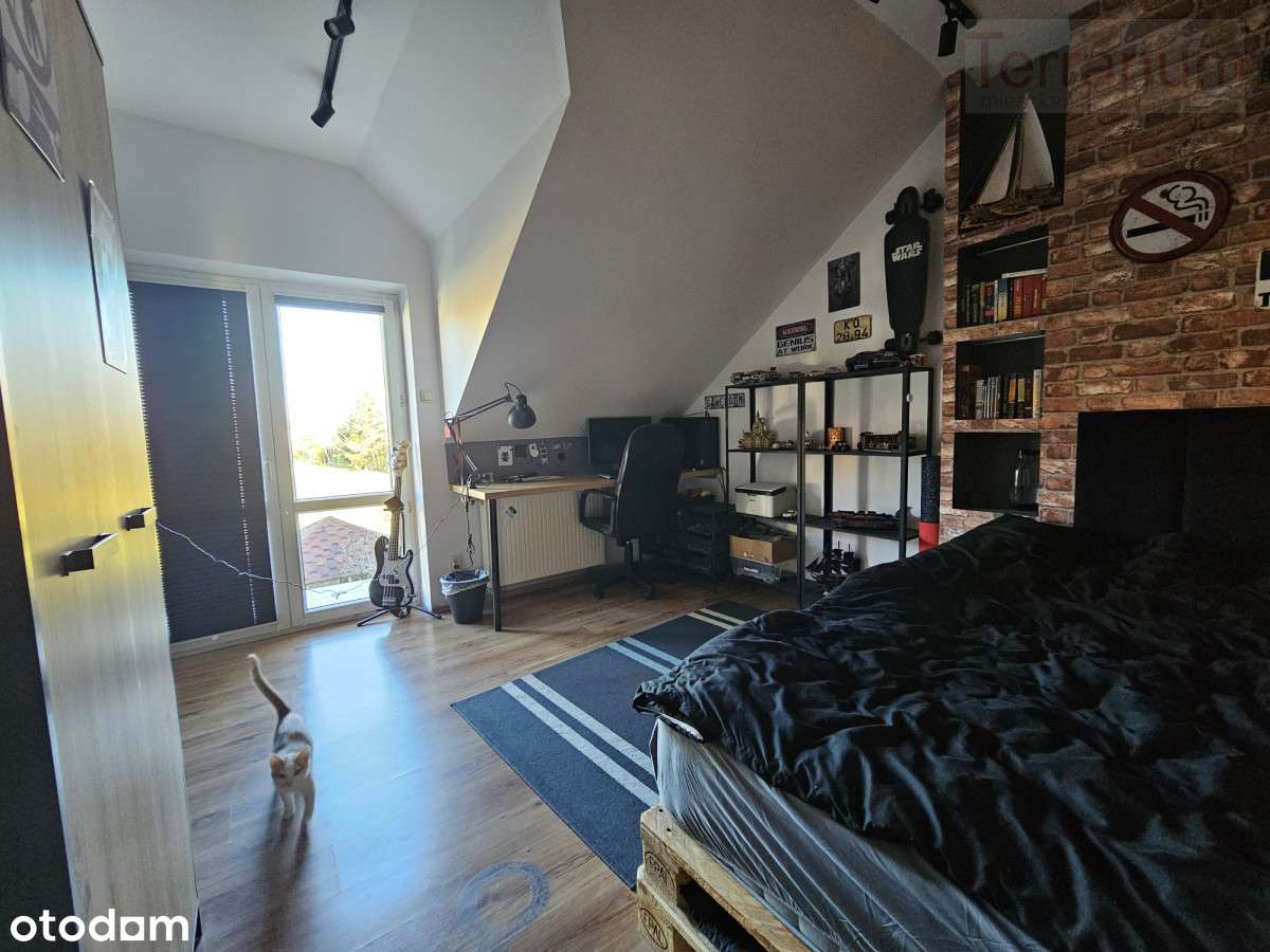 Dom (bliźniak) 4 sypialnie, 2 łazienki-6