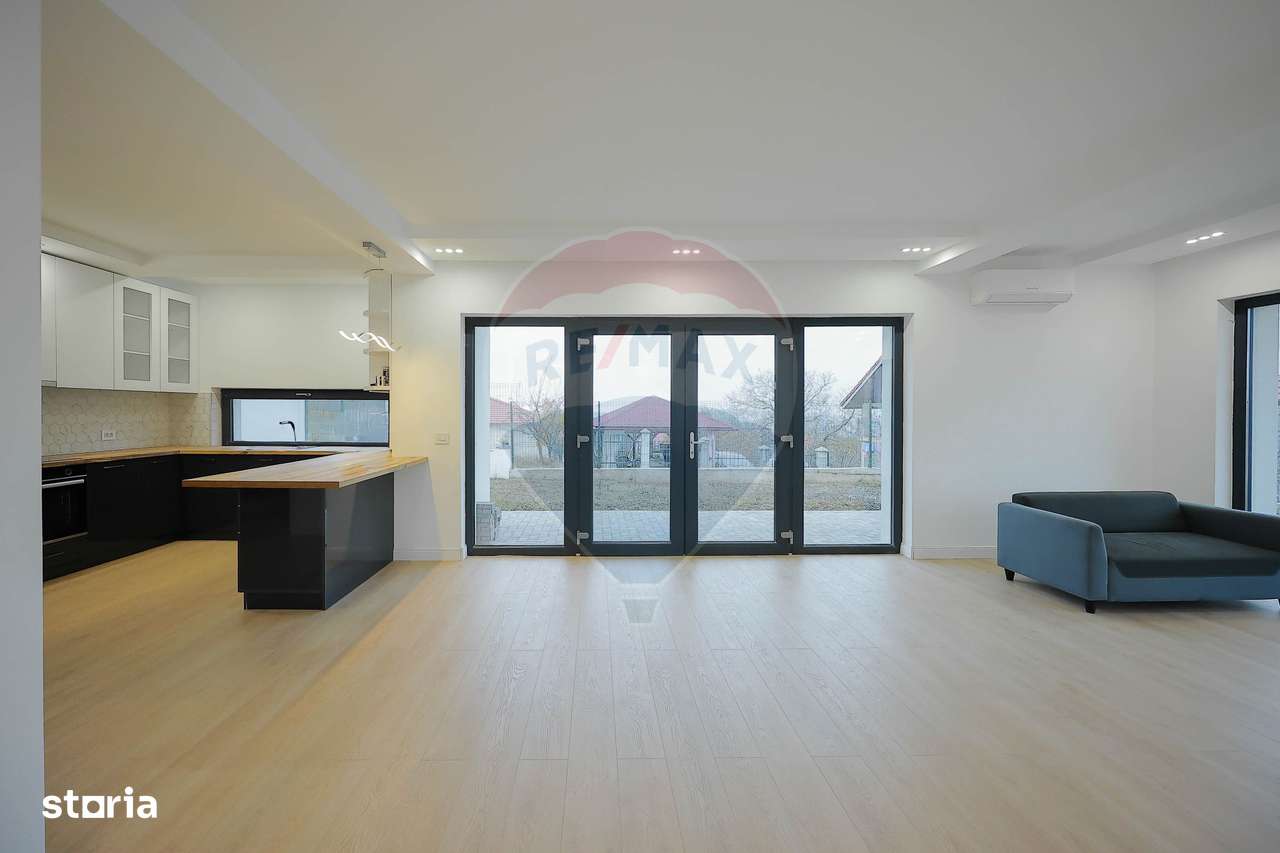 Casă Individuală 4 camere, Dealuri, Zona Doja, Panoramă-11