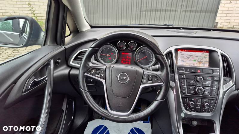 Opel Astra IV 2.0 CDTI Cosmo S&S - 31