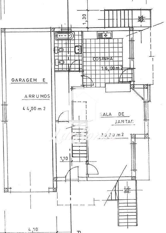 Moradia T3 com jardim em Barcelos-34