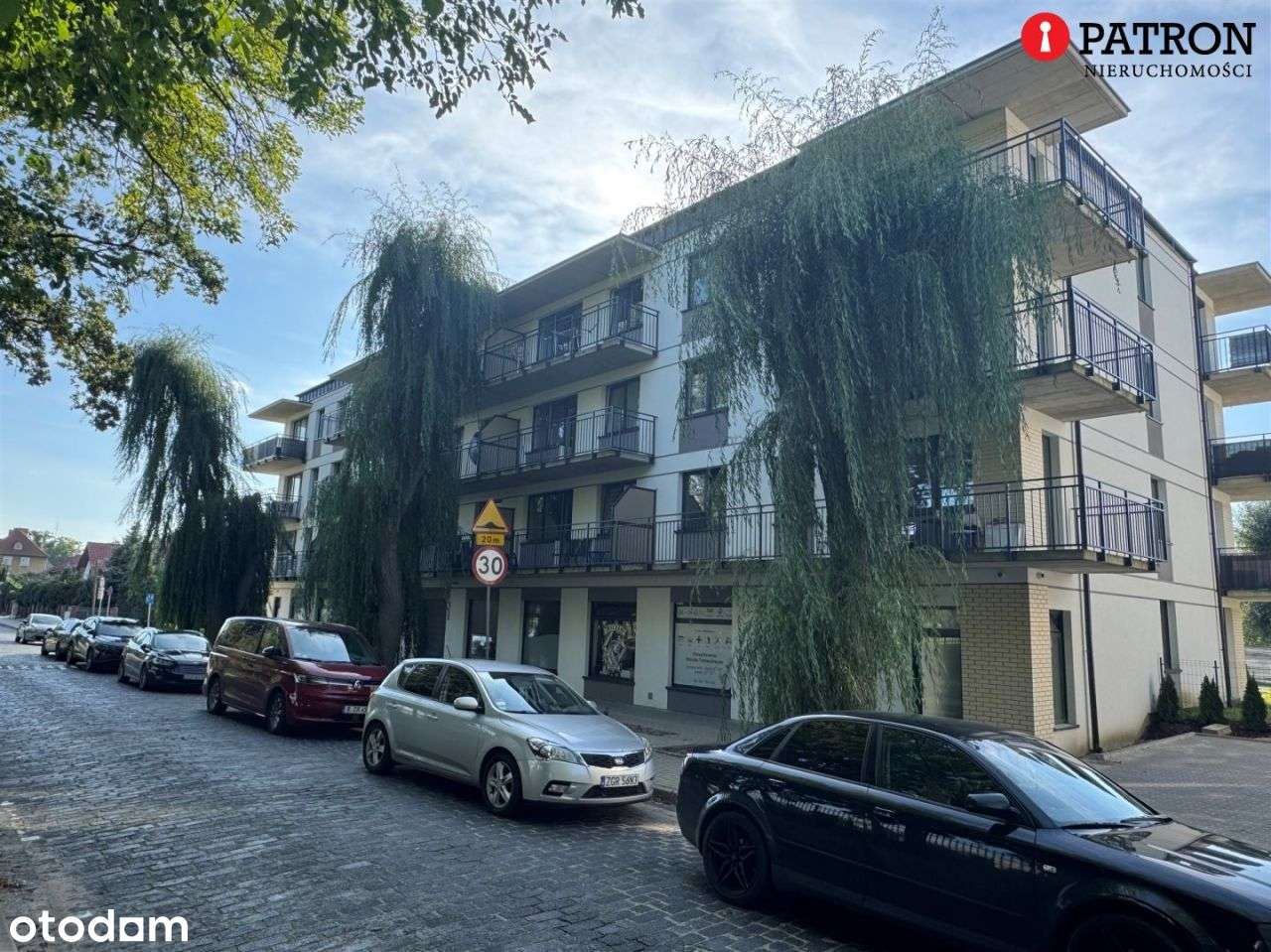 Ostatni lokal użytkowy przy Wilsona 19 w Chojnie-8