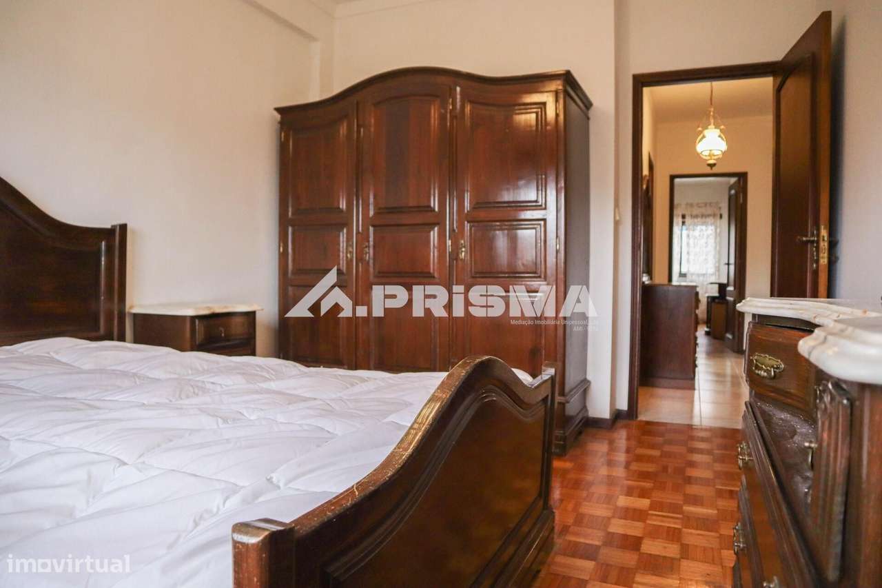 Apartamento T3 com garagem para venda em Castelo Branco-34